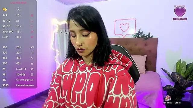 Check out our webcam shows gallery and message on a personal level with our sweet squirt cams hosts, showing off their natural physiques and sex toys.