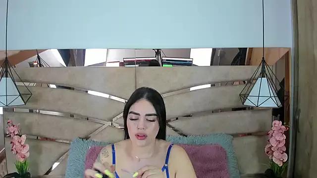 Check out our webcam shows gallery and message on a personal level with our sweet squirt cams hosts, showing off their natural physiques and sex toys.