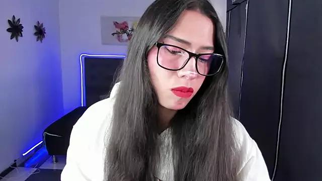 Check out our webcam shows gallery and message on a personal level with our sweet squirt cams hosts, showing off their natural physiques and sex toys.