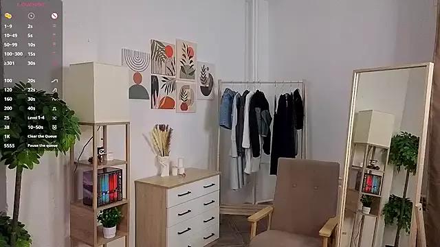 Check out our webcam shows gallery and message on a personal level with our sweet squirt cams hosts, showing off their natural physiques and sex toys.