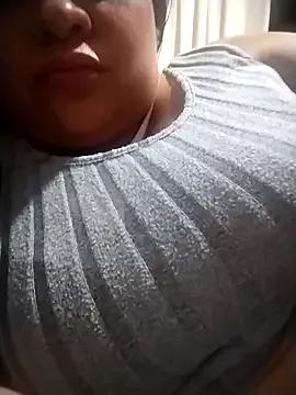 paulinaverga from StripChat is Freechat