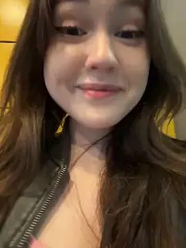 Photos of Peachy_Dream from StripChat is Freechat