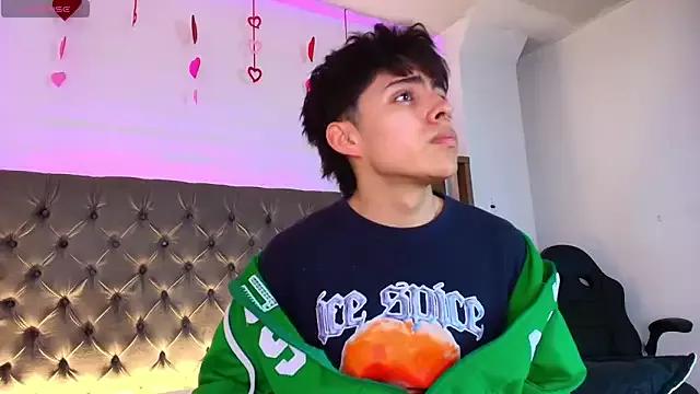 PepperTwink from StripChat