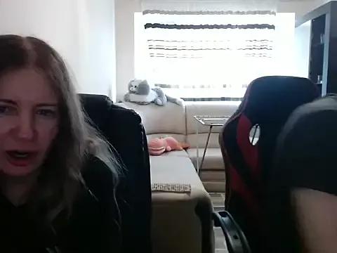 PeterAndJen from StripChat