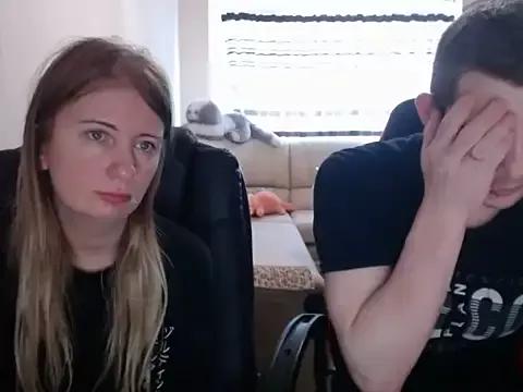 PeterAndJen from StripChat