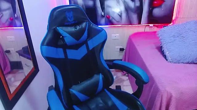 Check out our webcam shows gallery and message on a personal level with our sweet squirt cams hosts, showing off their natural physiques and sex toys.