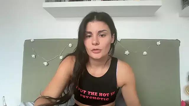Petitecookie from StripChat is Freechat