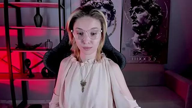 PhilippaAdamas from StripChat is Freechat