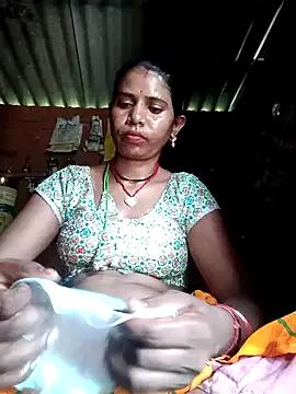 Pinki_yadavni from StripChat is Freechat