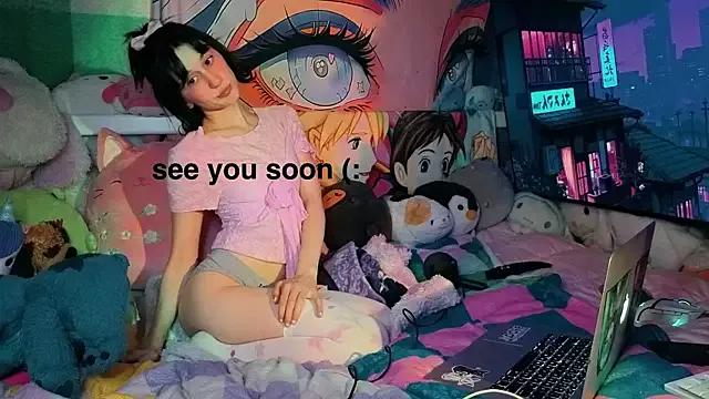 Check out our webcam shows gallery and message on a personal level with our sweet squirt cams hosts, showing off their natural physiques and sex toys.