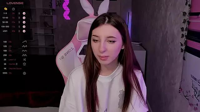 Polly__Hill from StripChat