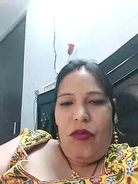Poojabhabi101 from StripChat
