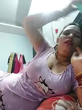 Poojabhabi101 from StripChat