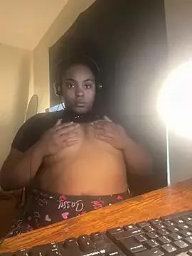 prettlovely14 from StripChat is Freechat