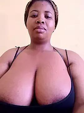 Prettyboobiesx from StripChat is Freechat