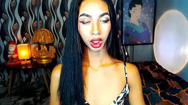 PrettyLatiina from StripChat is Freechat