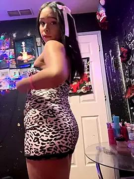 princessbella18 from StripChat is Freechat
