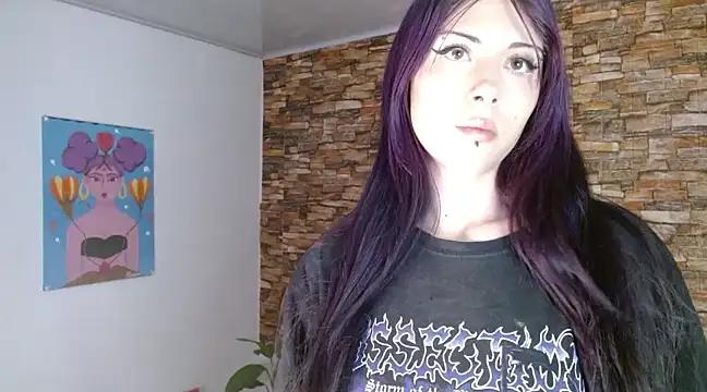 Check out our webcam shows gallery and message on a personal level with our sweet squirt cams hosts, showing off their natural physiques and sex toys.
