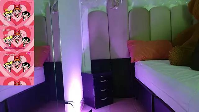 Check out our webcam shows gallery and message on a personal level with our sweet squirt cams hosts, showing off their natural physiques and sex toys.