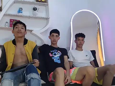 Check out our webcam shows gallery and message on a personal level with our sweet squirt cams hosts, showing off their natural physiques and sex toys.