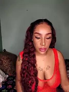 Queen_Amara from StripChat is Freechat
