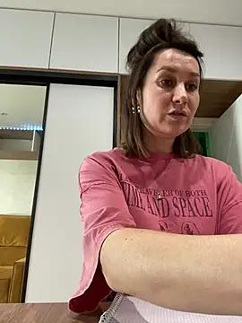 Check out our webcam shows gallery and message on a personal level with our sweet squirt cams hosts, showing off their natural physiques and sex toys.