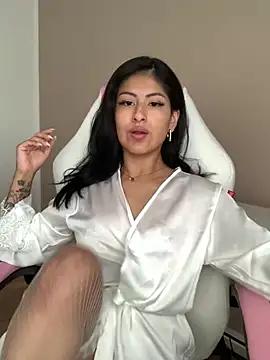Check out our webcam shows gallery and message on a personal level with our sweet squirt cams hosts, showing off their natural physiques and sex toys.