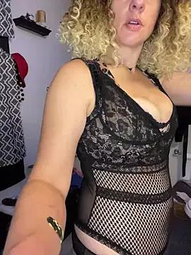 queenkelly1234 from StripChat is Freechat