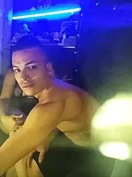 Quinyken webcams show profile image 