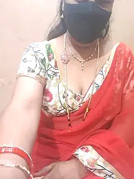 Raashi369 from StripChat