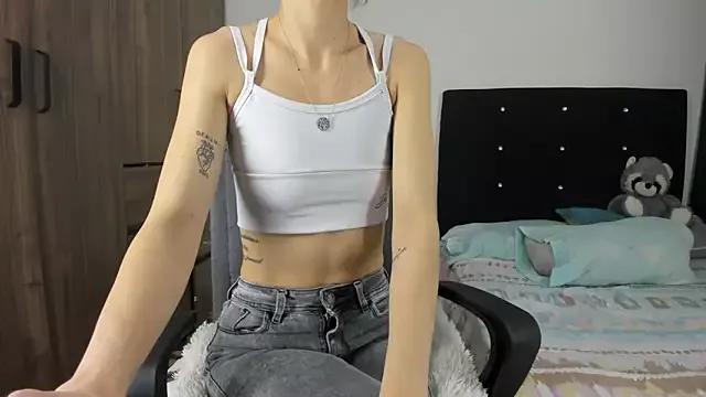 Check out our webcam shows gallery and message on a personal level with our sweet squirt cams hosts, showing off their natural physiques and sex toys.
