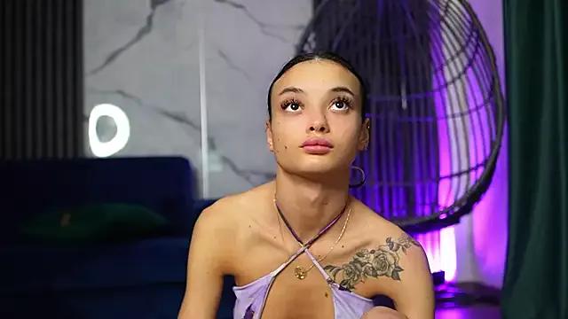 RachelRavee from StripChat is Freechat