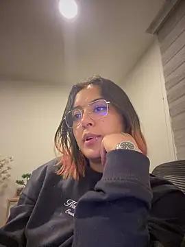Rae_Lil_White from StripChat is Freechat