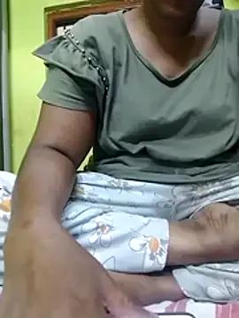 RamyaTamilgirl75 from StripChat is Freechat