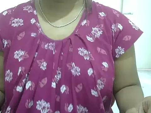 Raniting19 from StripChat is Freechat
