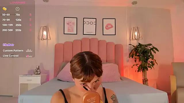 raven_black_ from StripChat is Freechat