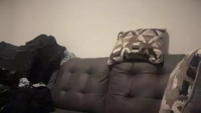 RavenRayyy from StripChat is Freechat