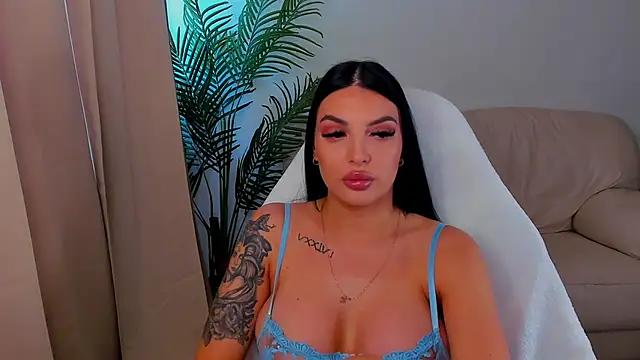 Check out our webcam shows gallery and message on a personal level with our sweet squirt cams hosts, showing off their natural physiques and sex toys.