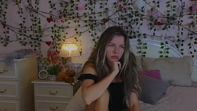 Check out our webcam shows gallery and message on a personal level with our sweet squirt cams hosts, showing off their natural physiques and sex toys.