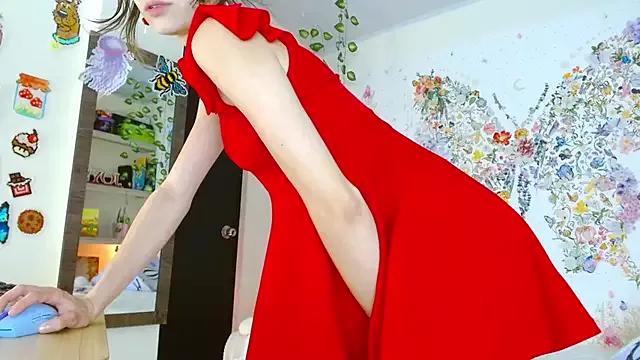 reaLISStic from StripChat is Freechat