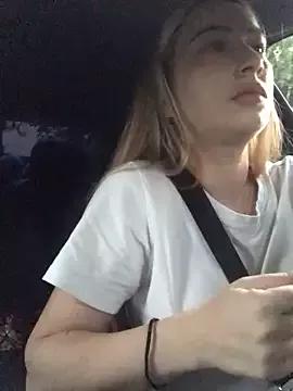 Reina_Cummings from StripChat is Freechat