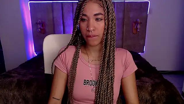 Check out our webcam shows gallery and message on a personal level with our sweet squirt cams hosts, showing off their natural physiques and sex toys.