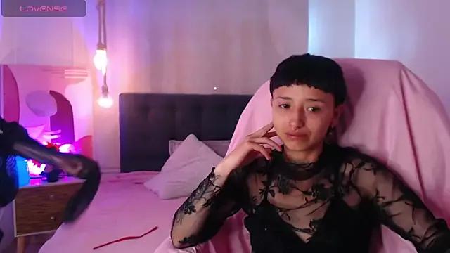 Check out our webcam shows gallery and message on a personal level with our sweet squirt cams hosts, showing off their natural physiques and sex toys.