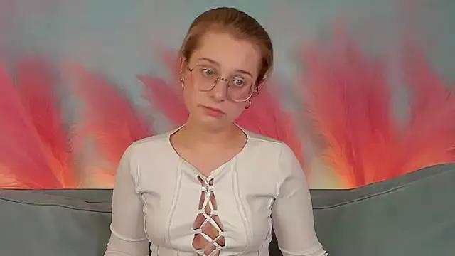 RileyMimicho from StripChat is Freechat