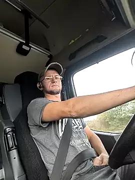 RoadDaddyXL from StripChat is Freechat