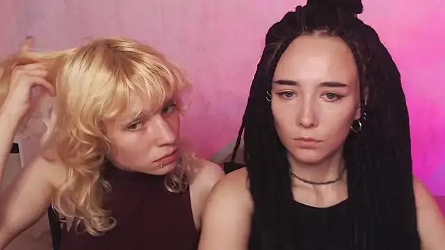 Robin_yourss from StripChat is Freechat