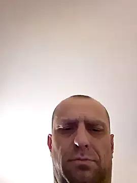 Roman0798 from StripChat is Freechat