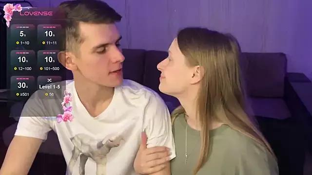 Romanhavesweetydick777 from StripChat is Freechat