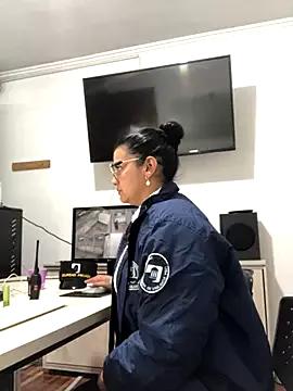 Rosa_Vidal_ from StripChat is Freechat