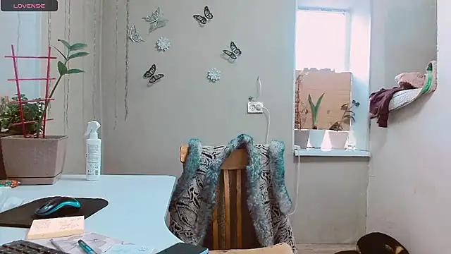 Check out our webcam shows gallery and message on a personal level with our sweet squirt cams hosts, showing off their natural physiques and sex toys.